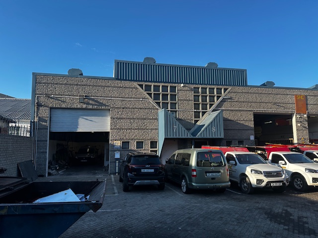 To Let Commercial Property for Rent in Maitland Western Cape